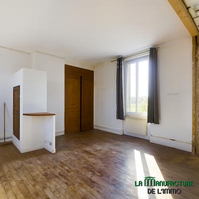 Maison - 152 m² - 6 pièces