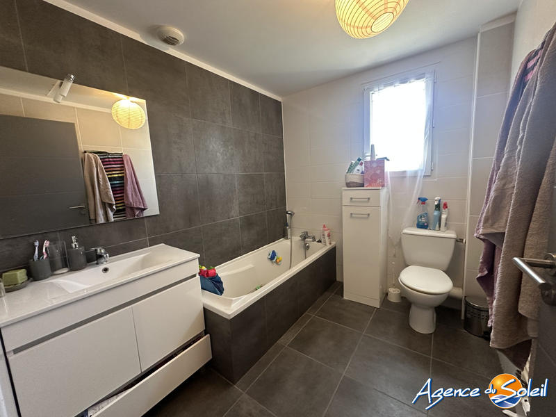 Maison - 74 m² - 4 pièces