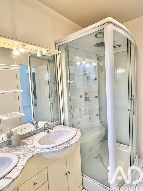 Maison - 127 m² - 6 pièces