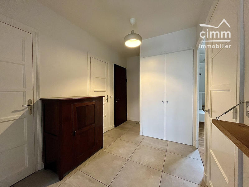 Appartement - 57 m² - 3 pièces