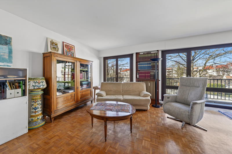 Appartement - 126 m² - 6 pièces