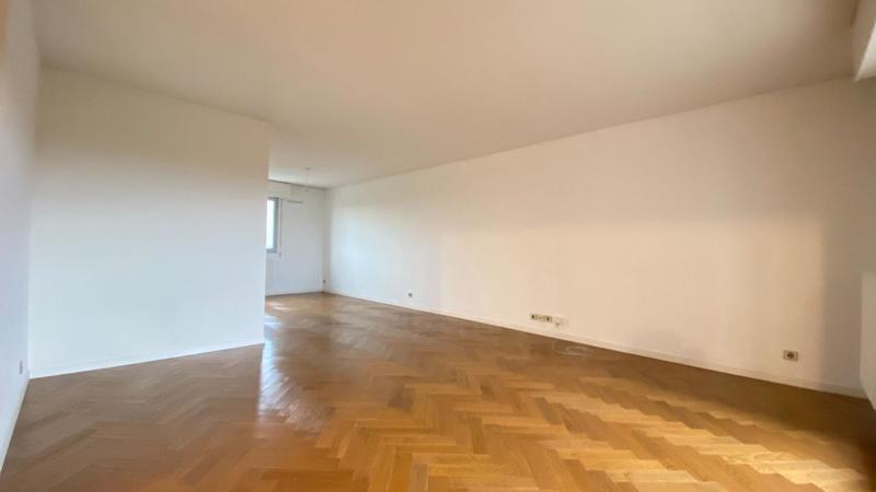 Appartement - 96 m² - 5 pièces