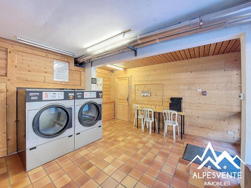 Appartement - 91 m² - 7 pièces