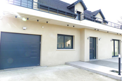 Maison - 173 m² - 7 pièces