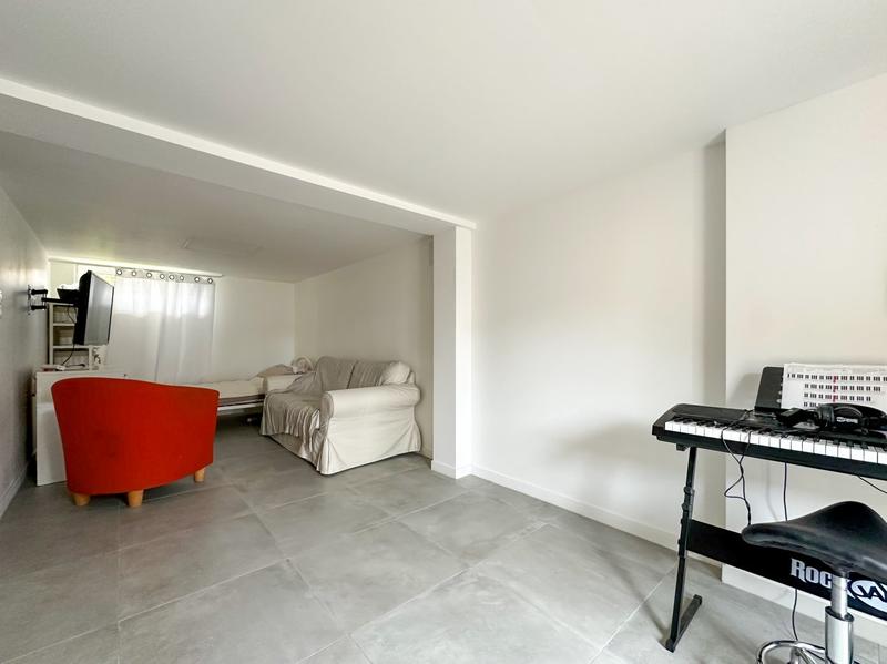 Maison - 103 m² - 6 pièces