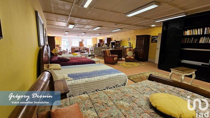 Local commercial - 595 m²