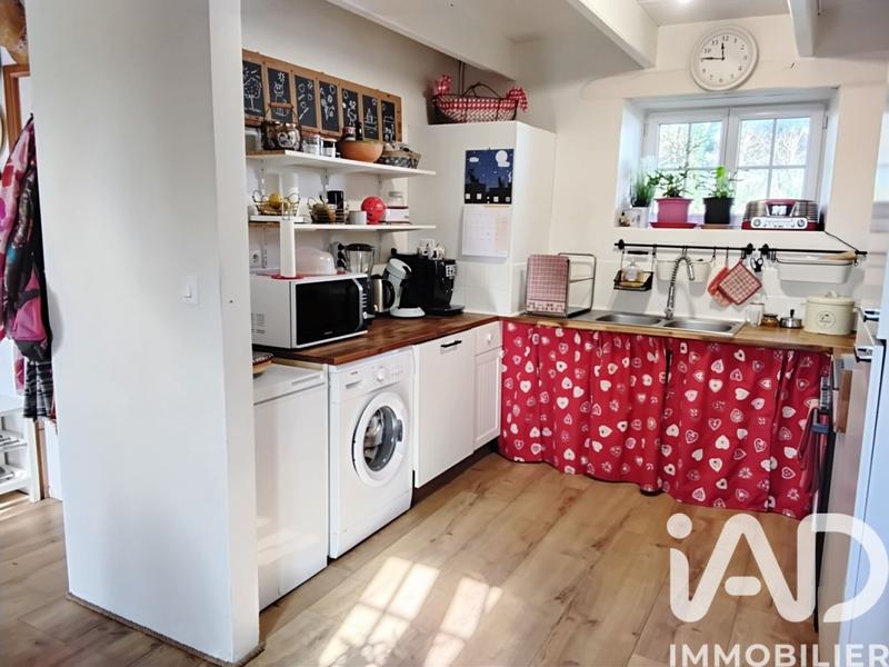 Maison - 90 m² - 5 pièces