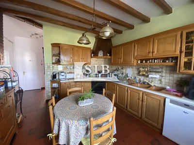 Maison - 149 m² - 7 pièces