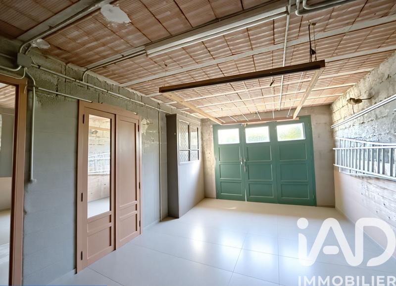 Maison - 98 m² - 5 pièces