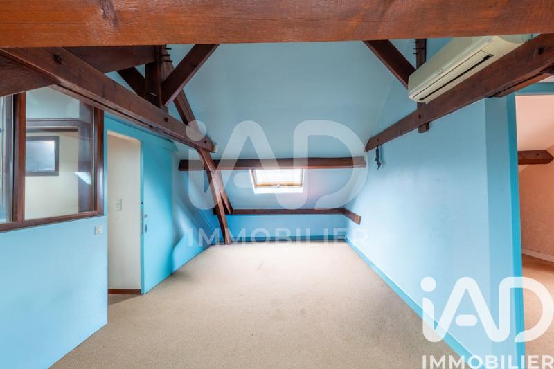 Maison - 185 m² - 7 pièces