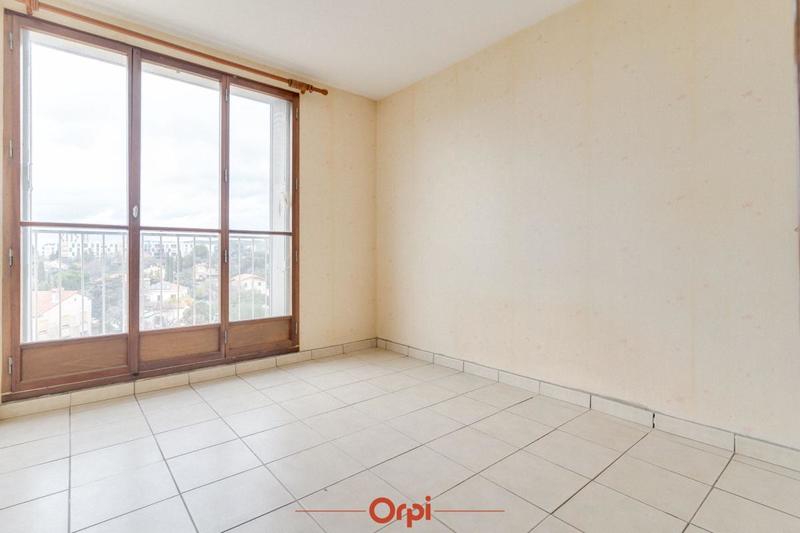 Appartement - 70 m² - 4 pièces