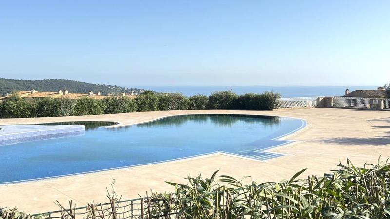 Appartement - 92 m² - 3 pièces