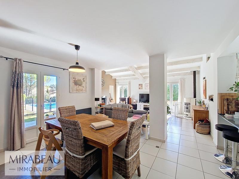 Villa - 157 m² - 6 pièces