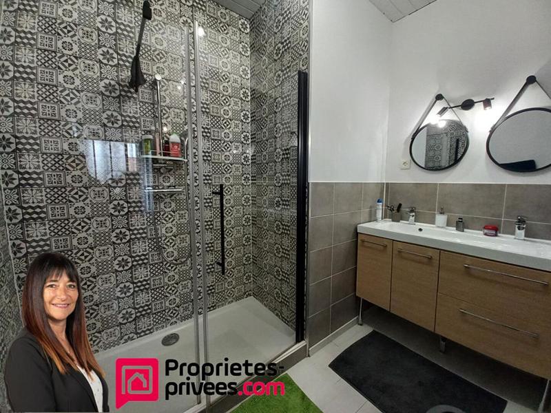 Maison - 137 m² - 8 pièces