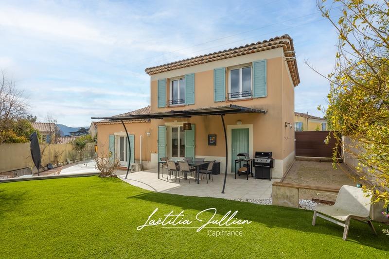 Maison - 130 m² - 5 pièces