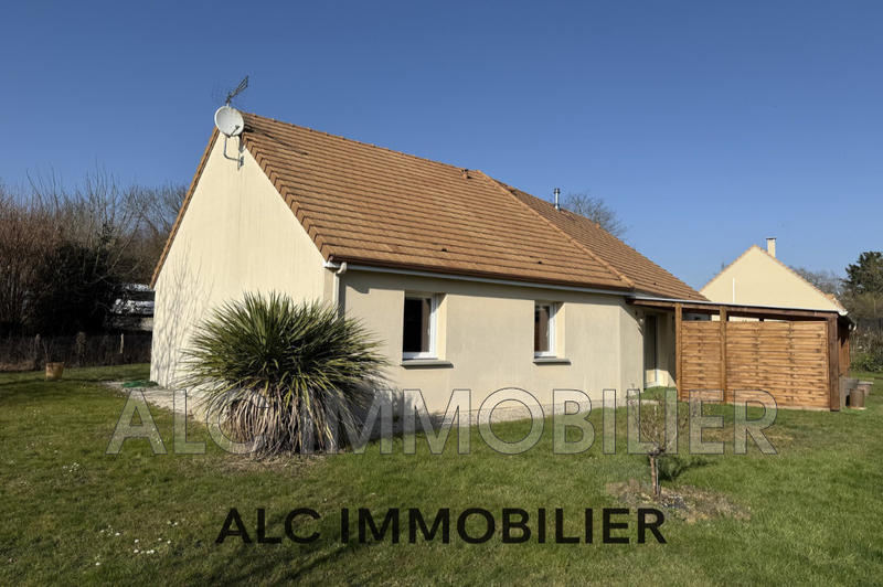 Maison - 90 m² - 5 pièces