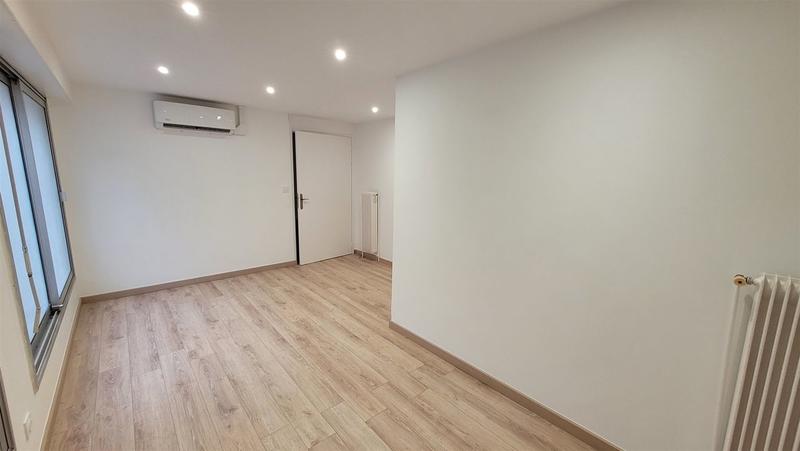 Appartement - 70 m² - 2 pièces