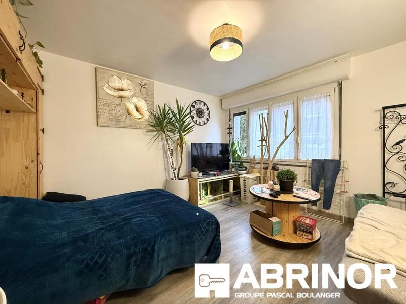 Studio - 34 m² - 1 pièce