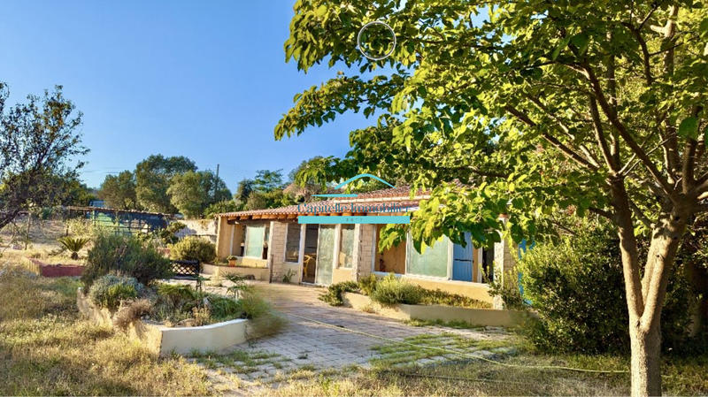 Mas - 170 m² - 5 pièces