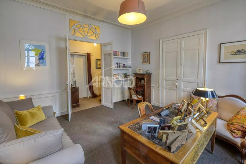 Appartement - 108 m² - 4 pièces