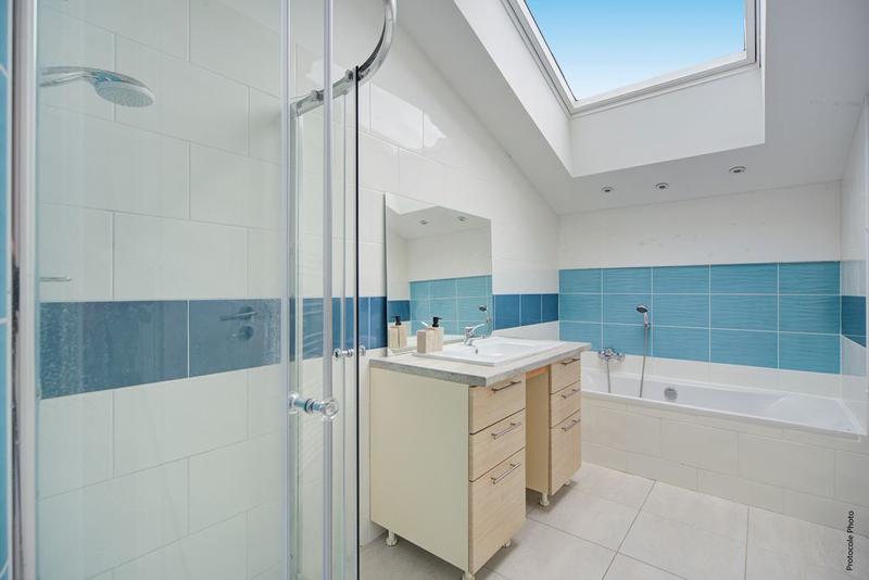 Maison - 140 m² - 5 pièces