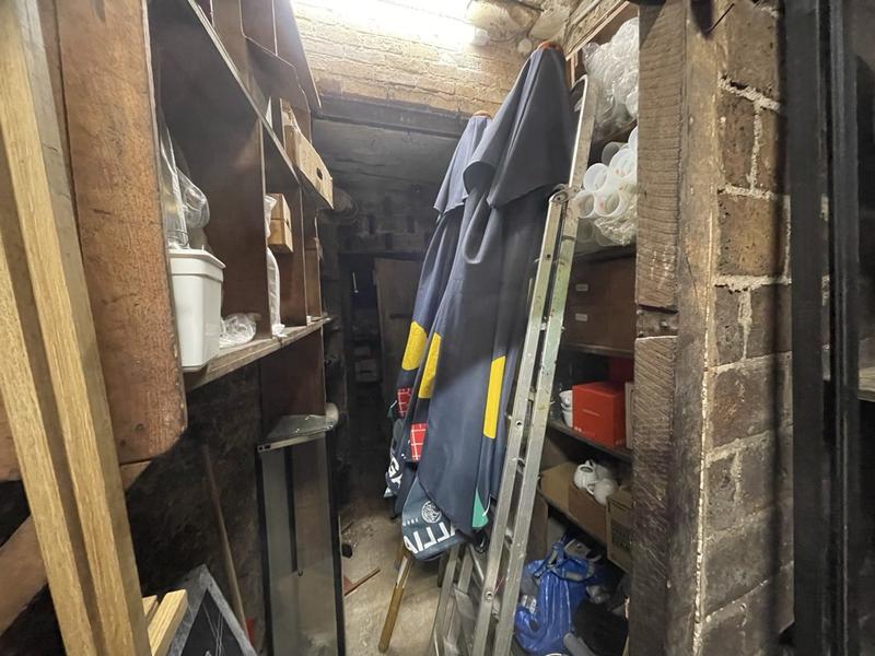 Fonds de commerce - Hôtellerie / Restauration - 120 m²