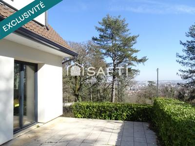 Maison - 150 m² - 5 pièces