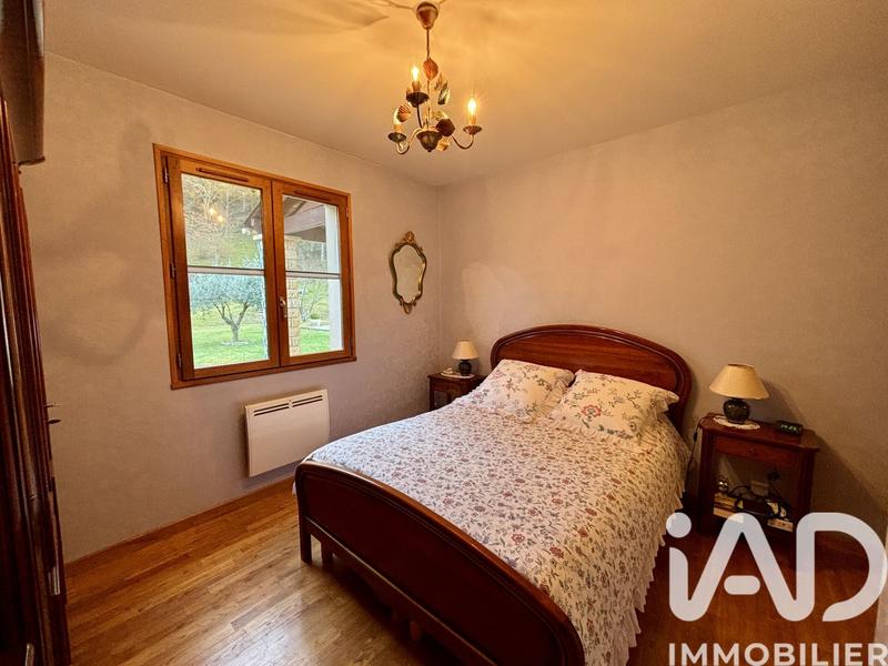 Maison - 97 m² - 4 pièces