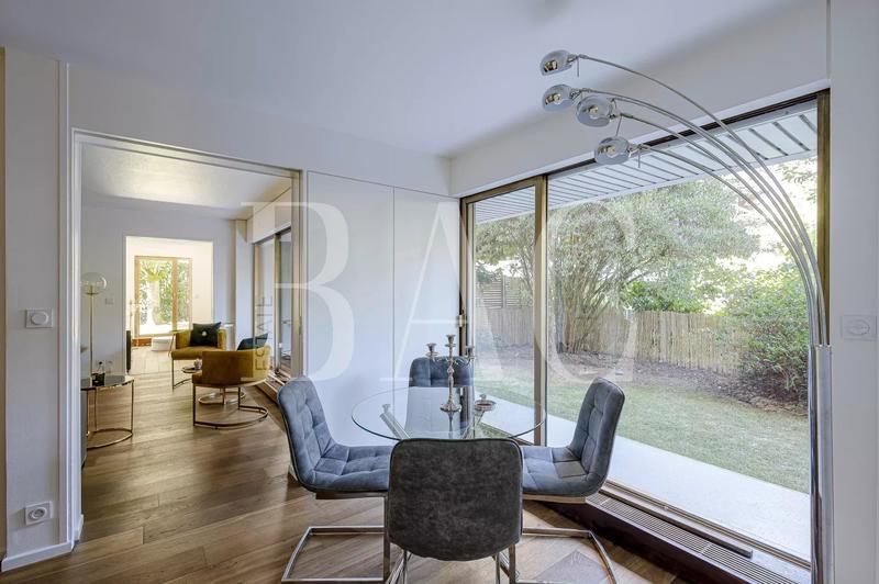 Appartement - 115 m² - 4 pièces