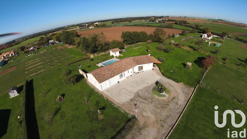 Maison - 93 m² - 4 pièces