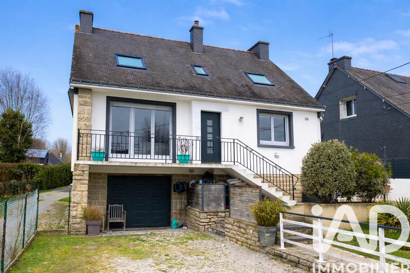 Maison - 130 m² - 7 pièces