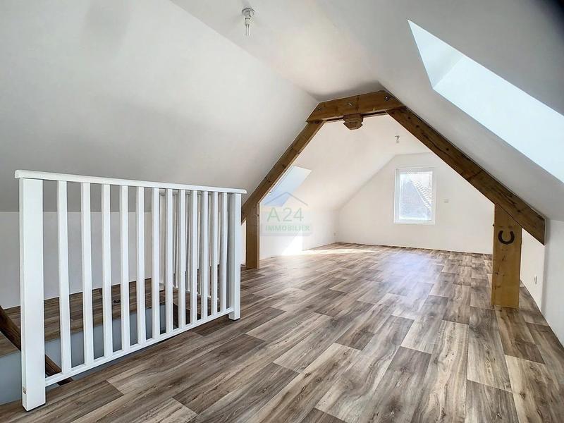 Maison - 99 m² - 4 pièces