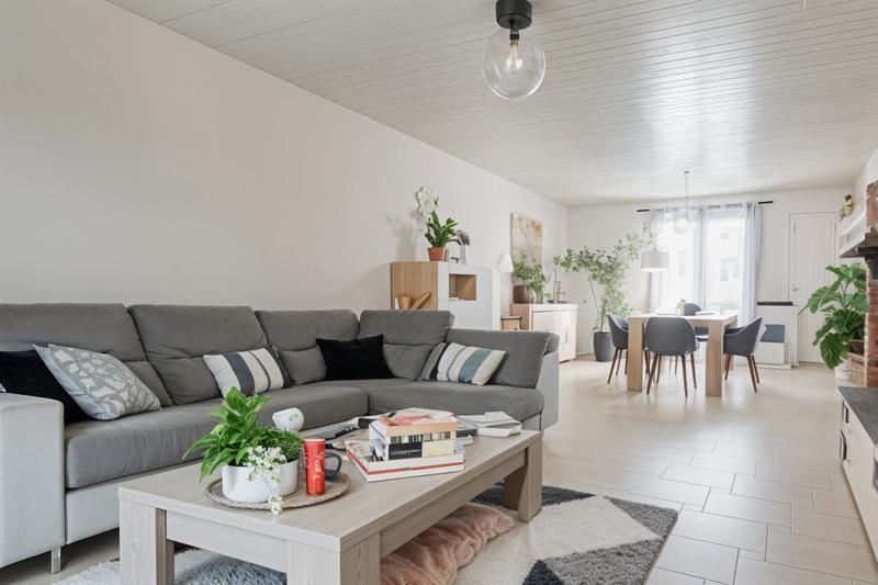 Maison - 167 m² - 6 pièces