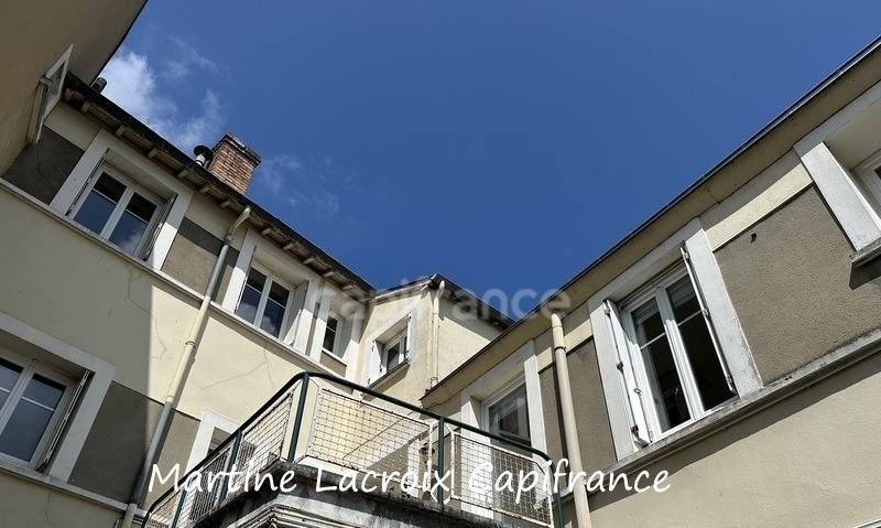 Immeuble - 194 m² - 6 pièces