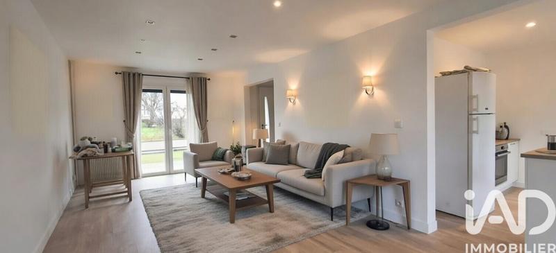 Maison - 86 m² - 5 pièces