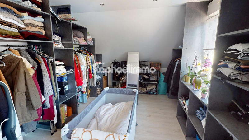 Appartement - 92 m² - 3 pièces