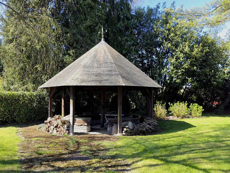 Propriété - 140 m² - 5 pièces