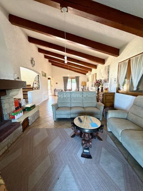 Villa - 137 m² - 5 pièces