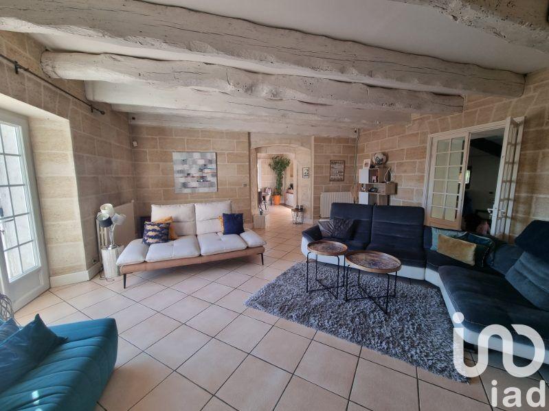 Maison - 260 m² - 8 pièces