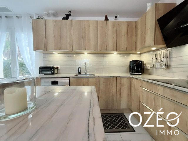 Maison contemporaine - 95 m² - 4 pièces