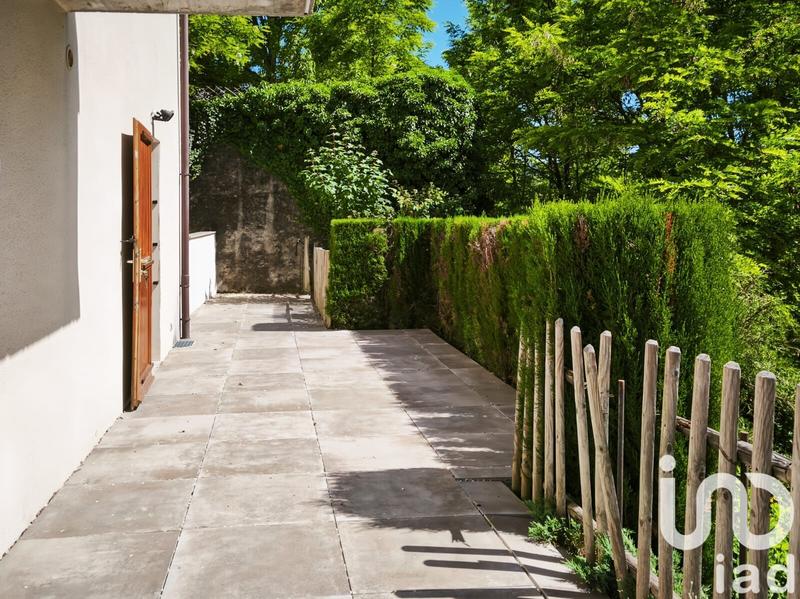 Maison - 137 m² - 6 pièces