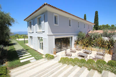 Demeure - 600 m² - 10 pièces