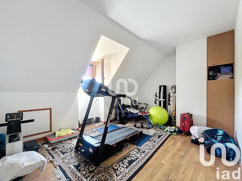 Maison - 121 m² - 7 pièces