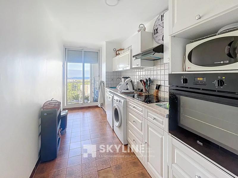 Appartement - 83 m² - 4 pièces