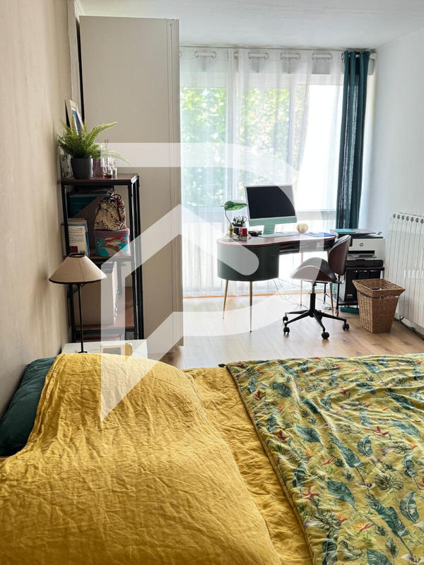 Appartement - 97 m² - 4 pièces