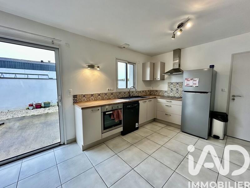 Maison - 90 m² - 5 pièces