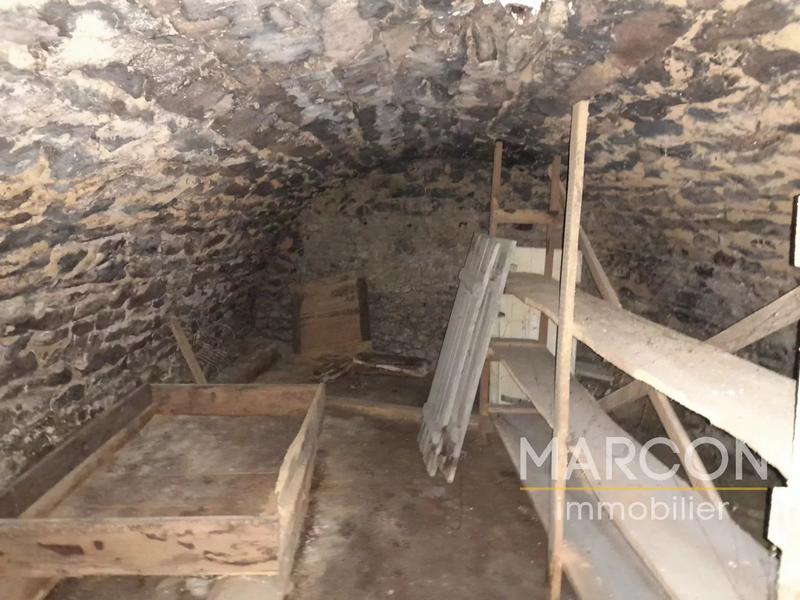 Maison de village - 90 m² - 7 pièces