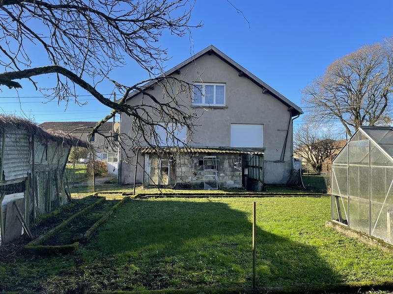 Maison - 120 m² - 6 pièces