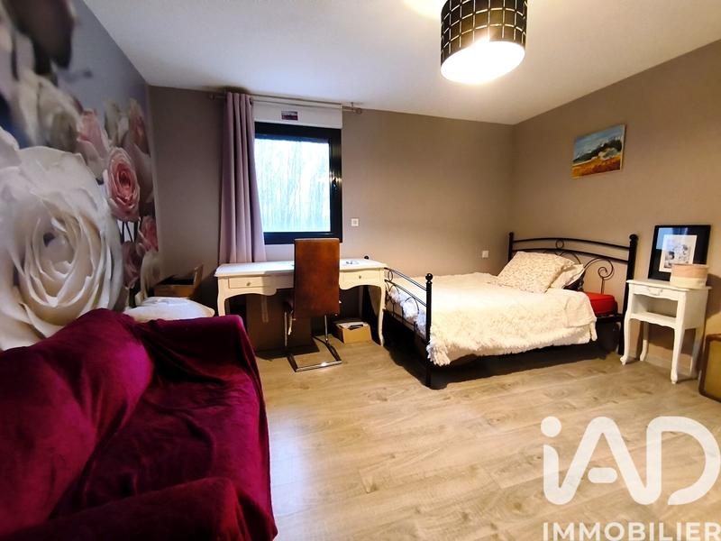 Maison de maîtres - 346 m² - 12 pièces