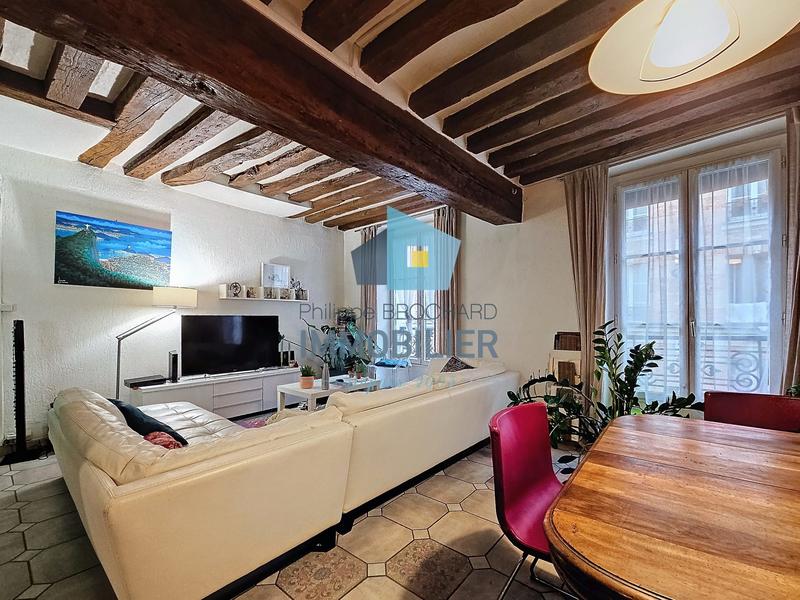 Appartement - 82 m² - 3 pièces